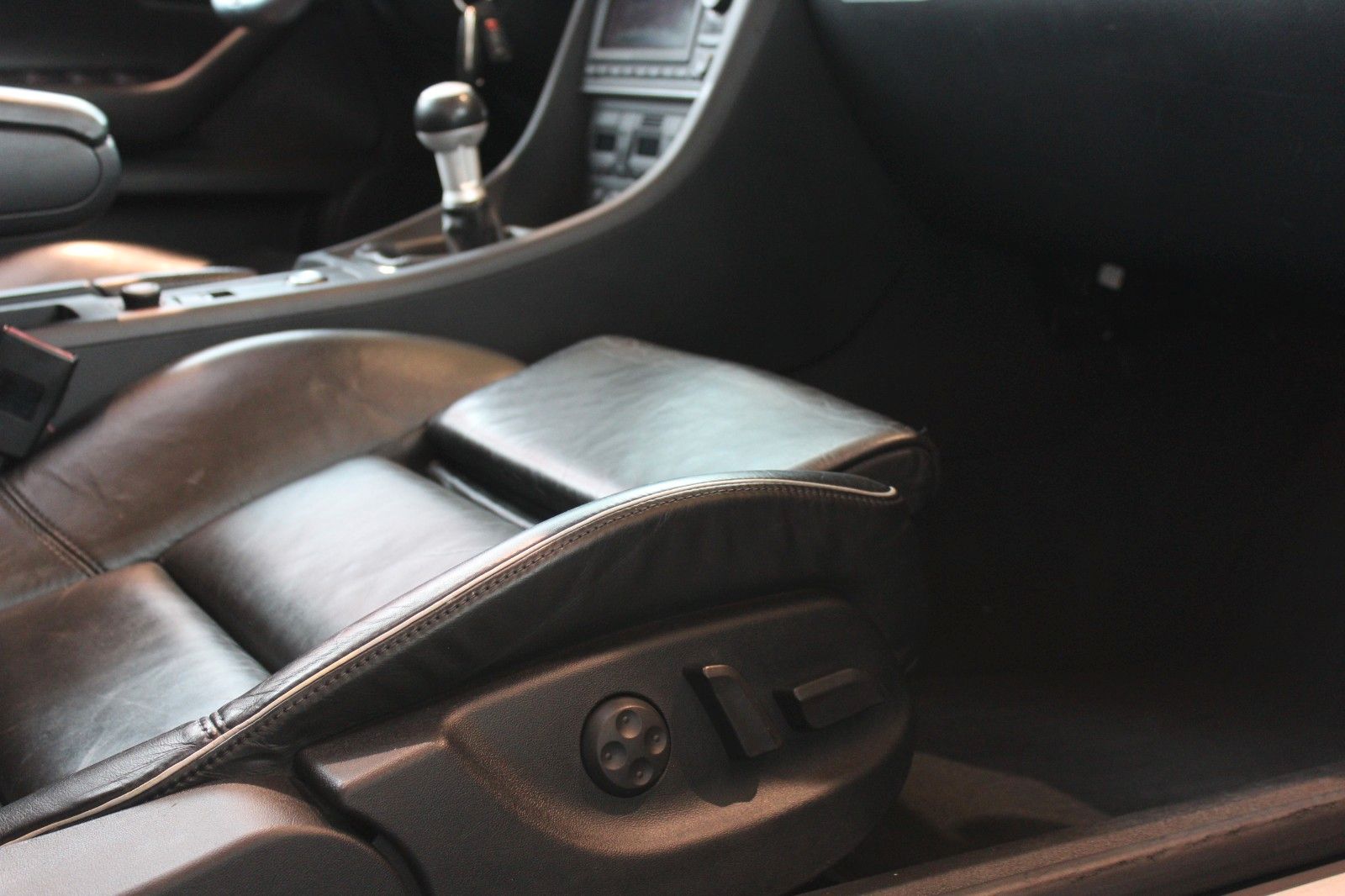 Audi RS4 Cabrio 4.2 V8 qu. Carbon BOSE 280 km/h BRD foto 6