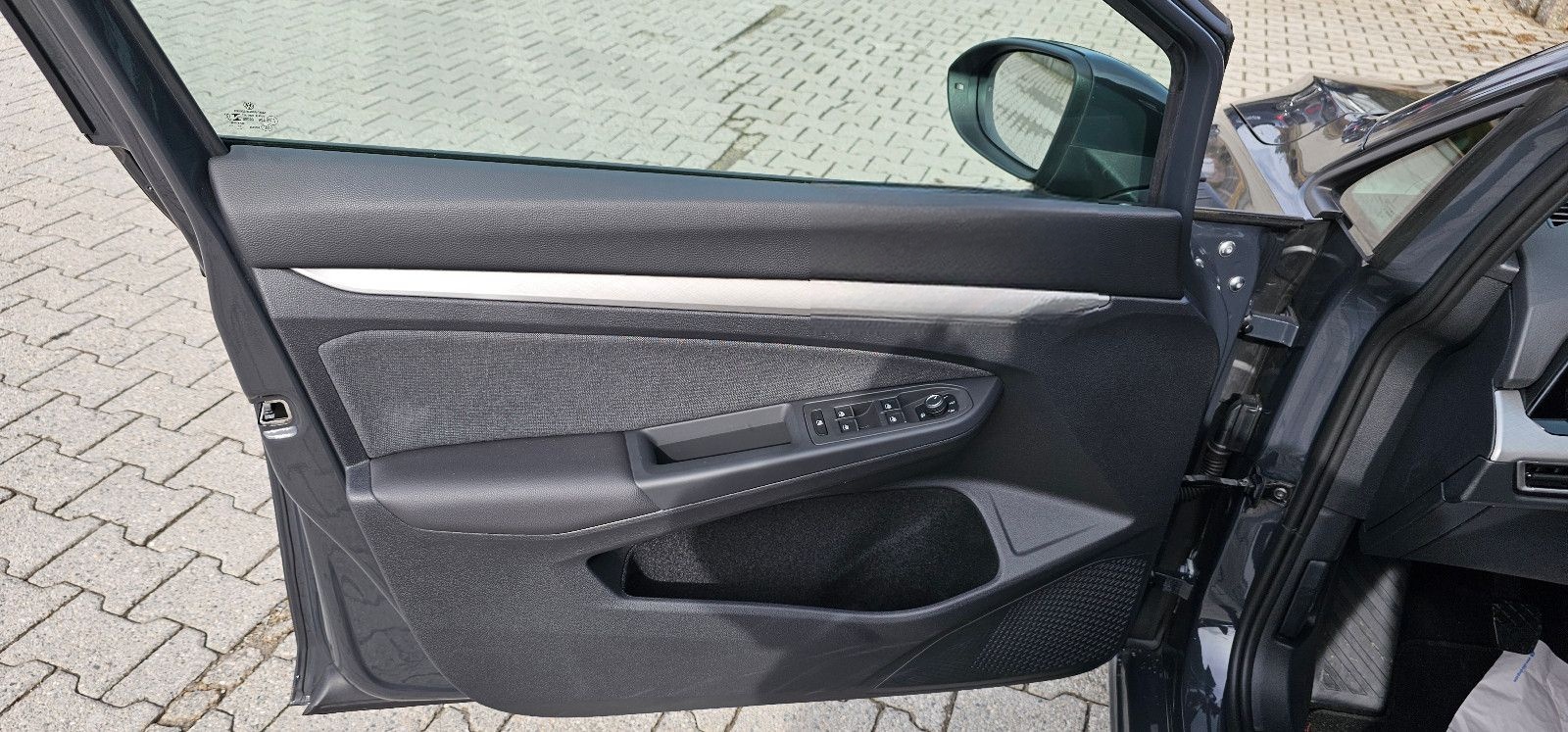 Volkswagen Golf*VIII*Lim.*2.0*TDI*Life*Virtual*LED*Ambiente foto 23