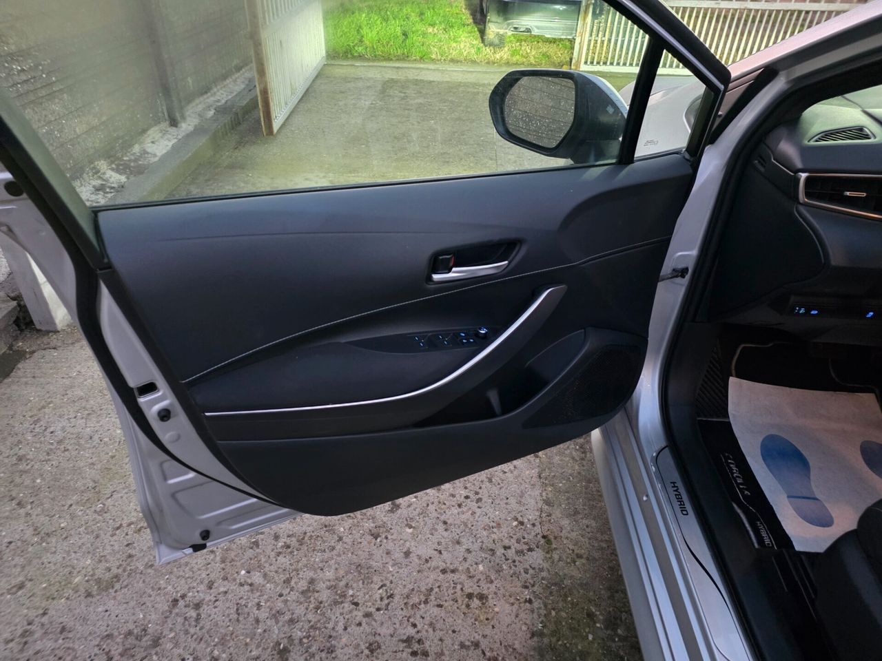 Toyota Corolla Touring Sports 1.8 Hybrid Busines foto 12