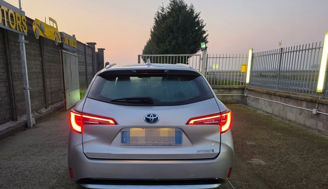 Toyota Corolla Touring Sports 1.8 Hybrid Busines foto 6