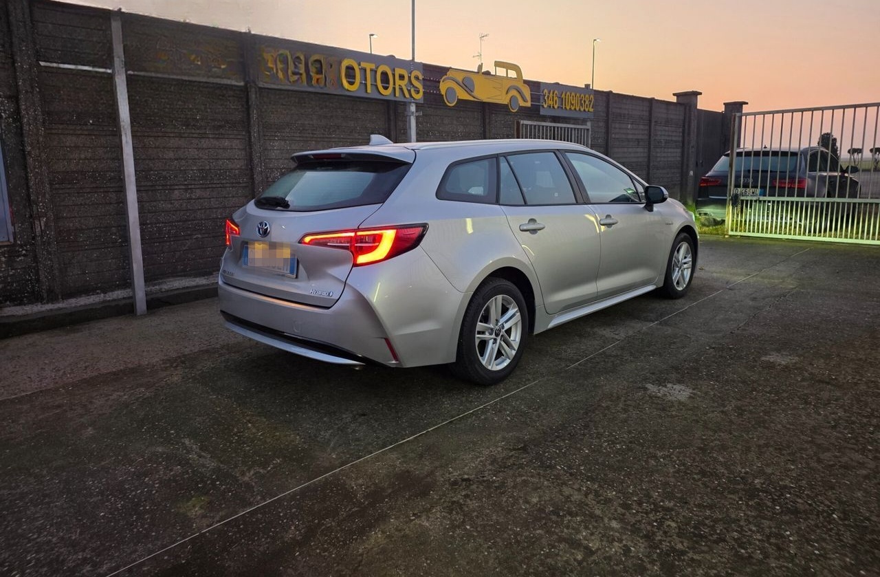 Toyota Corolla Touring Sports 1.8 Hybrid Busines foto 7