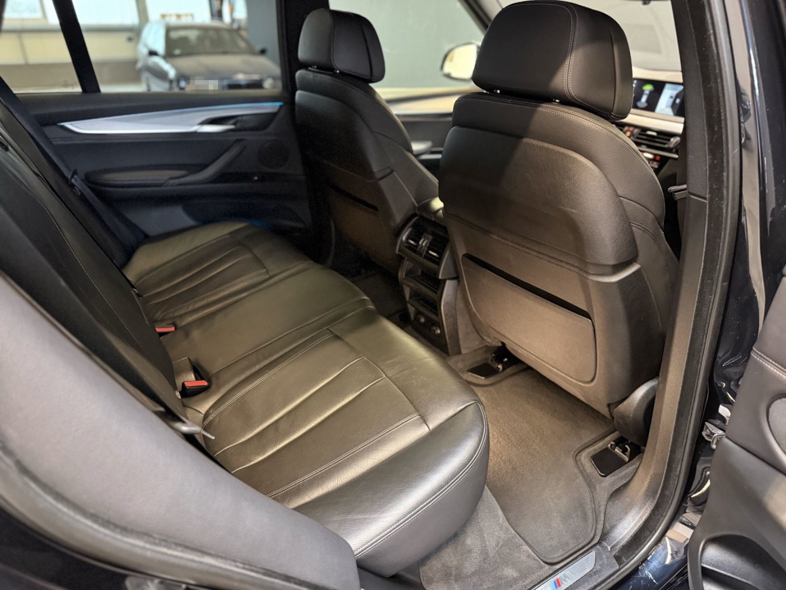 BMW X5 xDrive 30d LED/MPaket/HiFi/AHK/Kamera/HeadUp foto 11