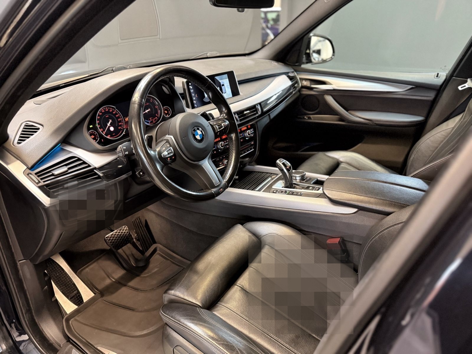 BMW X5 xDrive 30d LED/MPaket/HiFi/AHK/Kamera/HeadUp foto 9