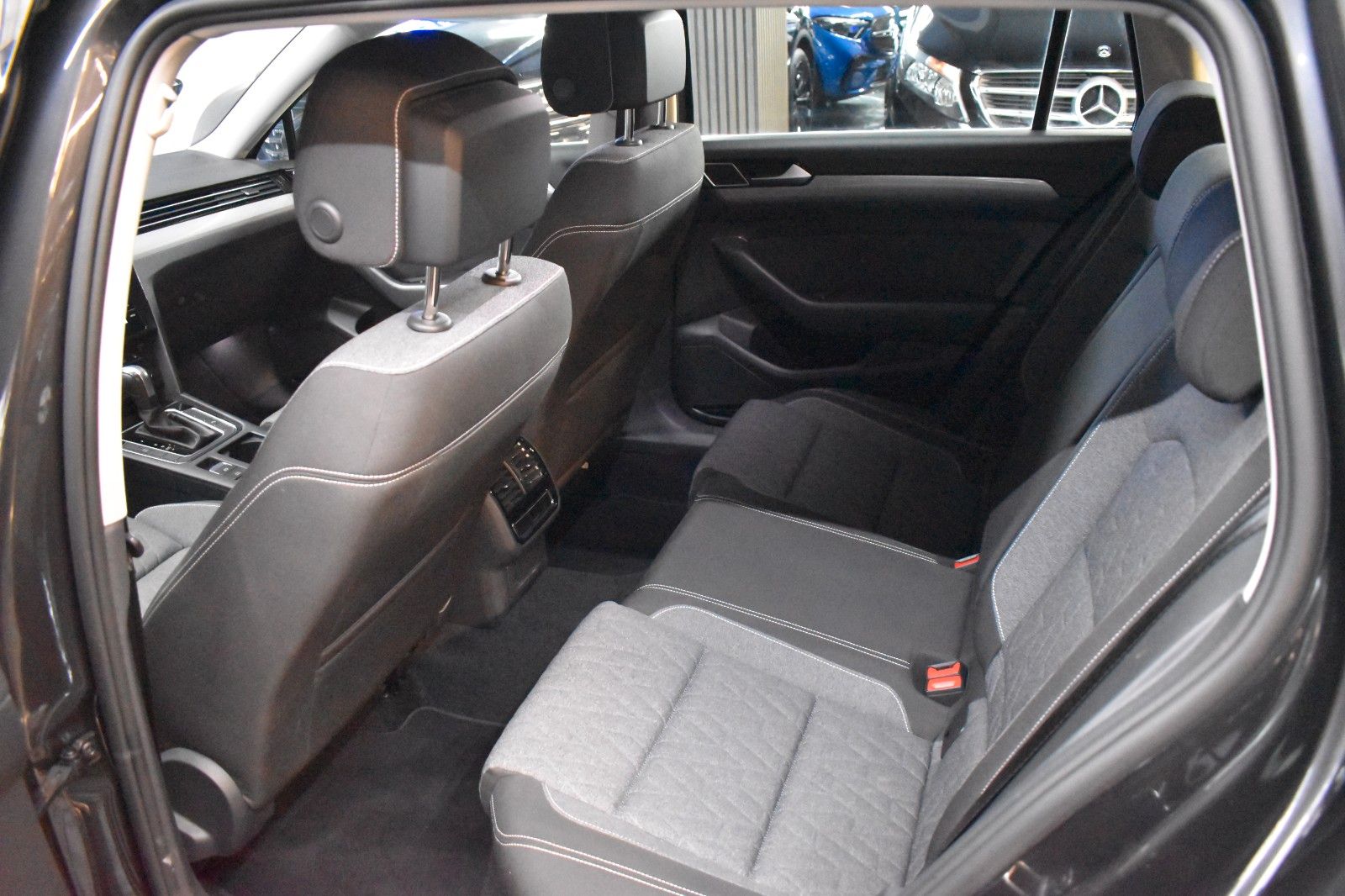 Volkswagen Passat 2.0 TDI Variant*KAMERA*NAVI*SHZ*LED*ACC* foto 9