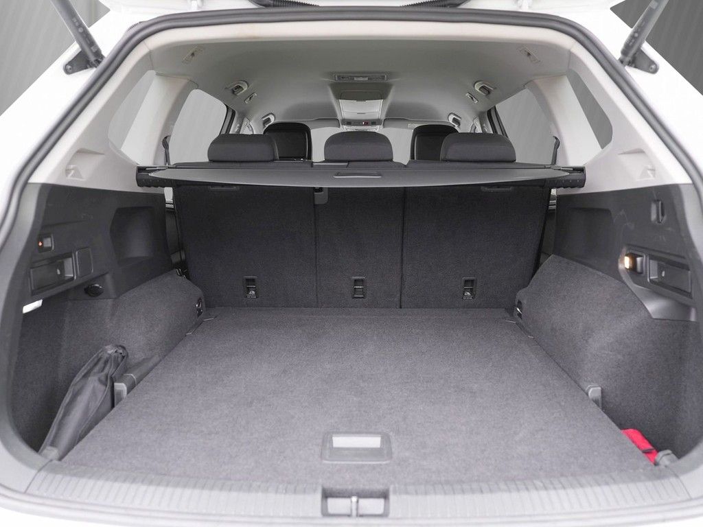 Volkswagen Tiguan Allspace 2.0 TDI DSG Life *AHK*LED*Navi*P foto 6