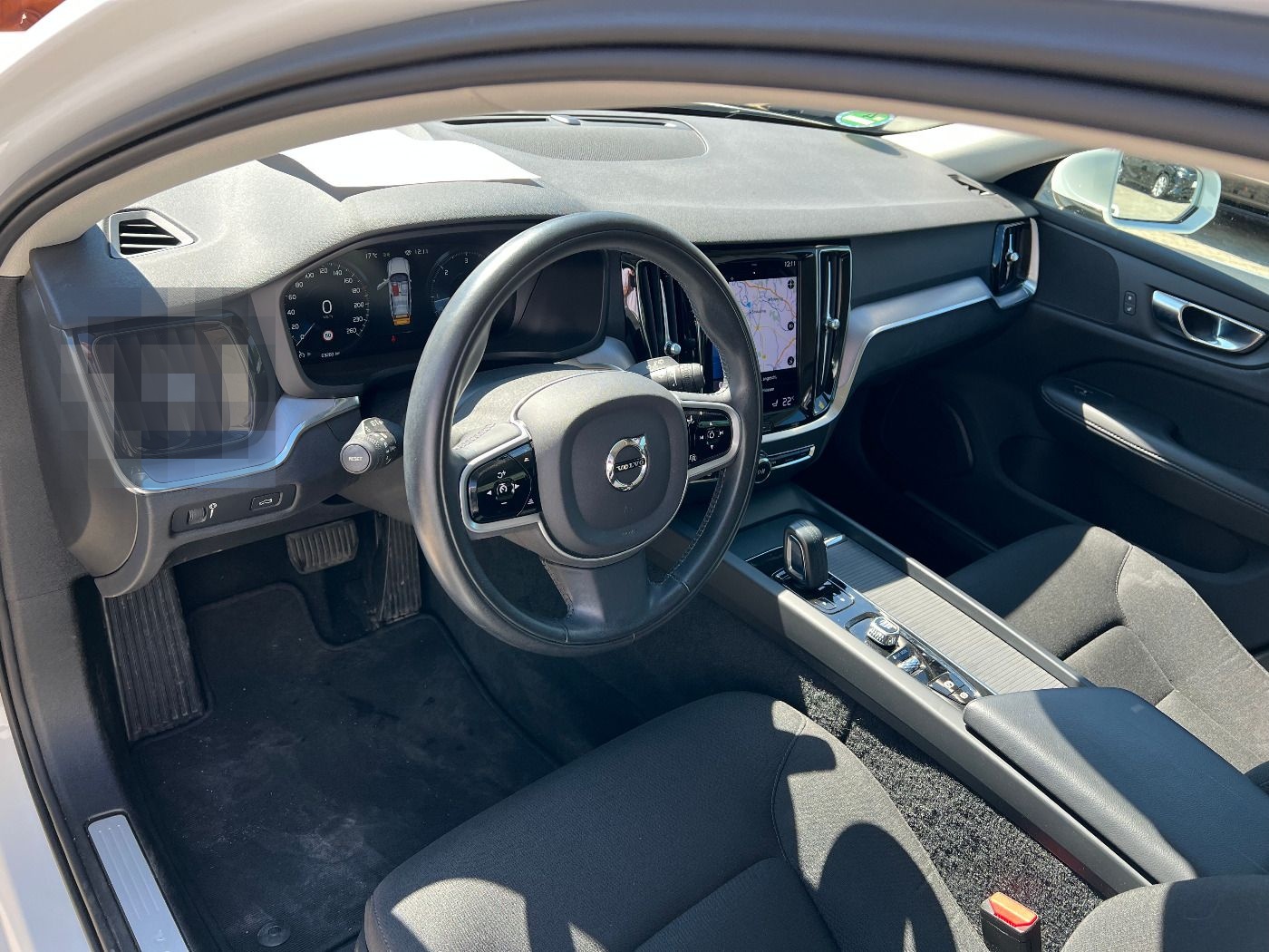 Volvo V60 Kombi B4 Momentum Pro *LED Navi ACC Leder* foto 10
