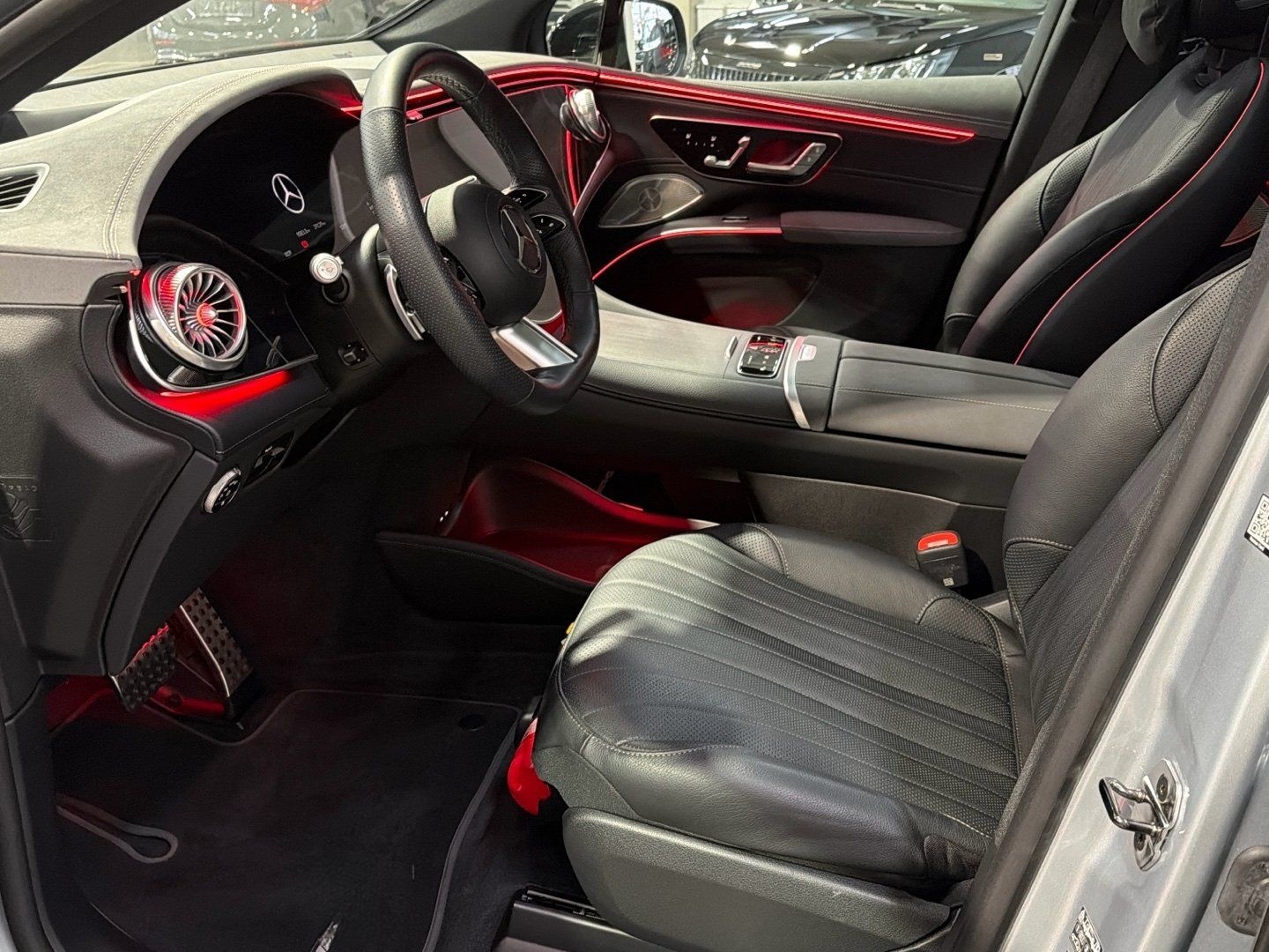 Mercedes-Benz EQS 450+ SUV AMG Night Airmatic Panorama HUD AHK foto 12