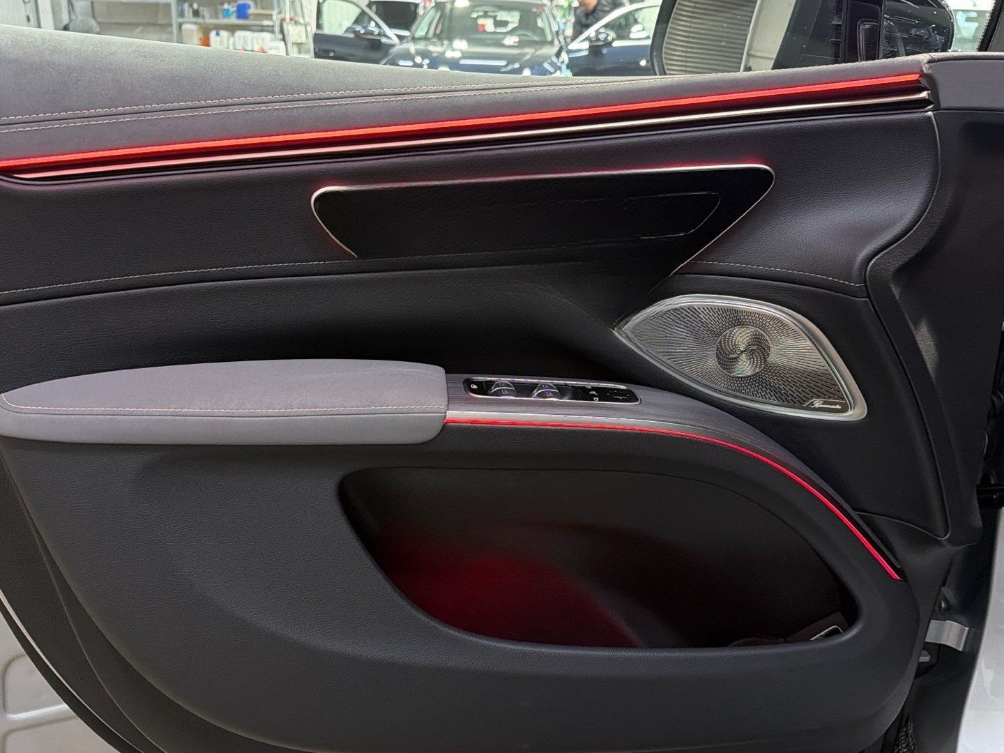 Mercedes-Benz EQS 450+ SUV AMG Night Airmatic Panorama HUD AHK foto 15