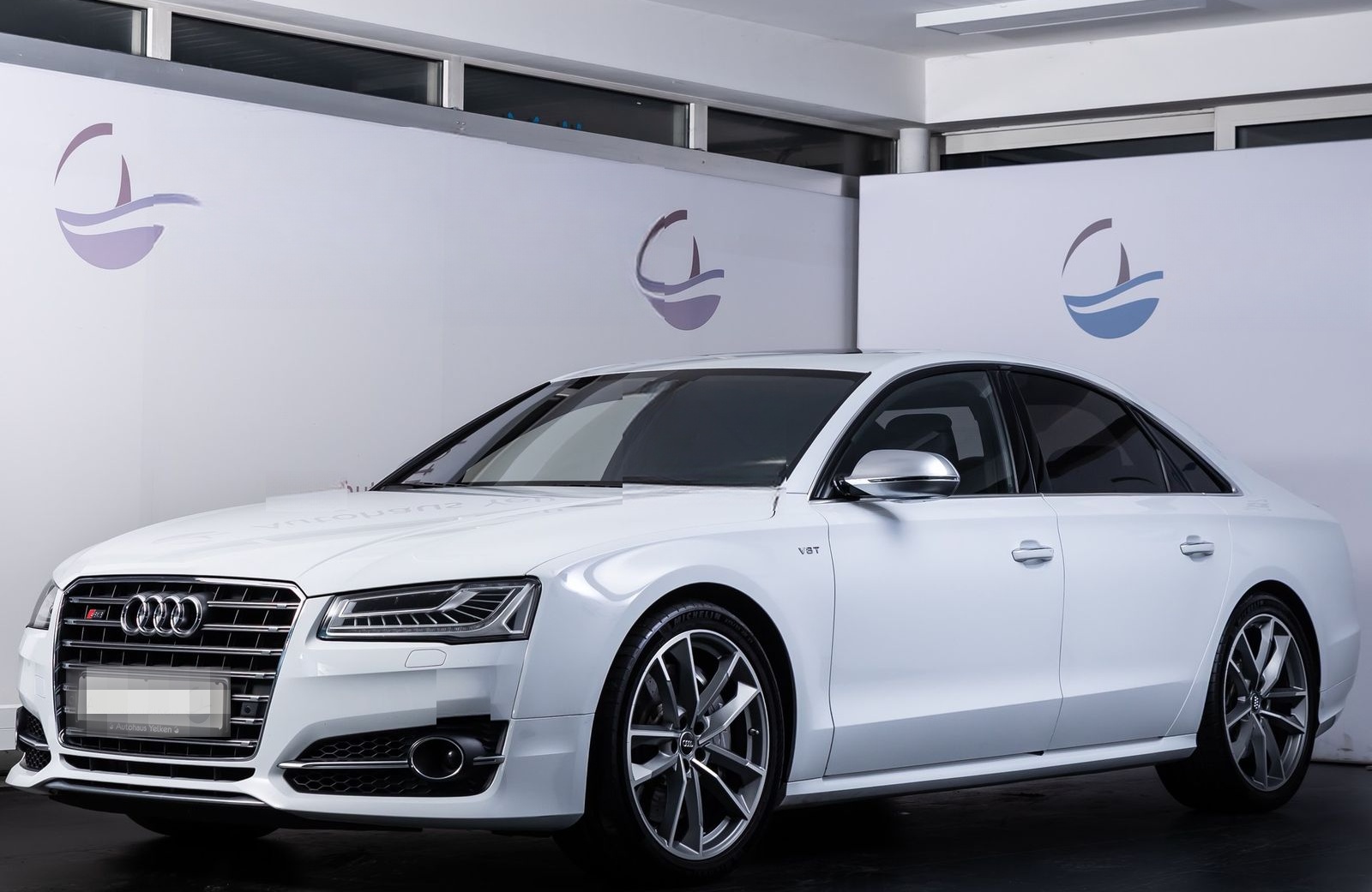 Audi S8 4.0 TFSI plus MATRIX*NACHT*HUD*AHK foto 2
