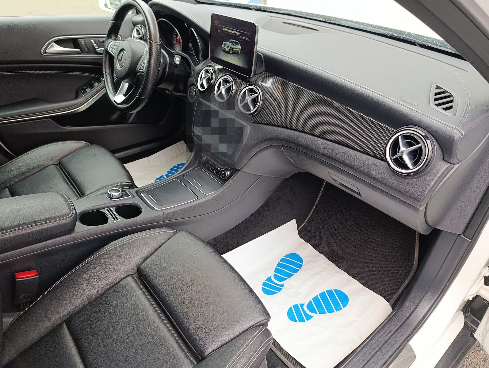 Mercedes-Benz GLA 250 4Matic Urban Style Edition Leder Navi foto 12