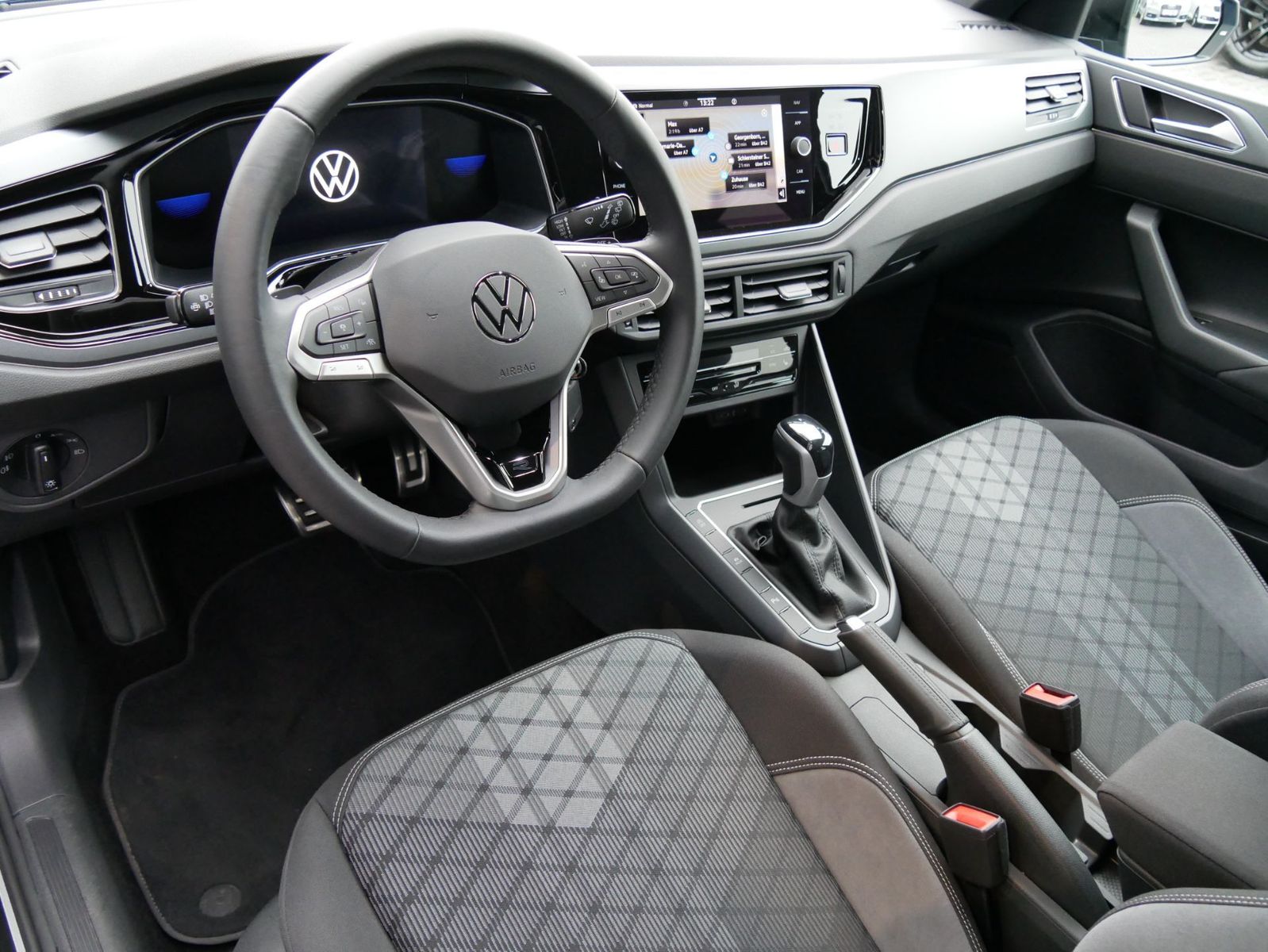 Volkswagen Polo 1.0 TSI R-Line NAVI R-KAMERA  foto 15