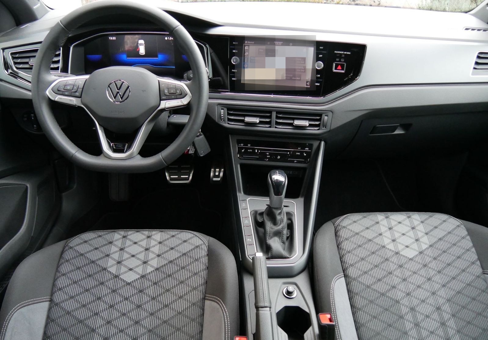 Volkswagen Polo 1.0 TSI R-Line NAVI R-KAMERA  foto 17