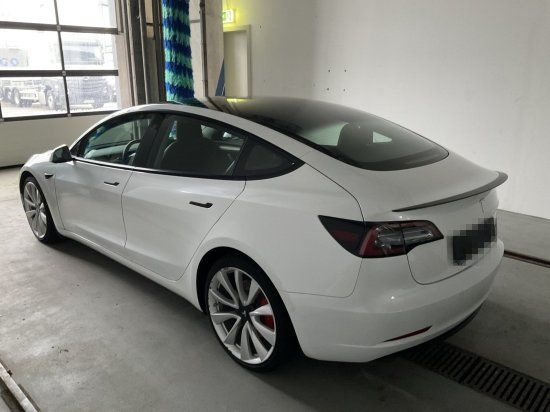 Tesla Model 3 RWD Lim4  60 kWh, 239 KW, Standard Range foto 5