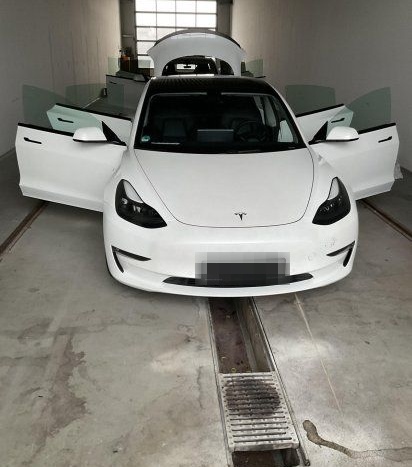 Tesla Model 3 RWD Lim4  60 kWh, 239 KW, Standard Range foto 7