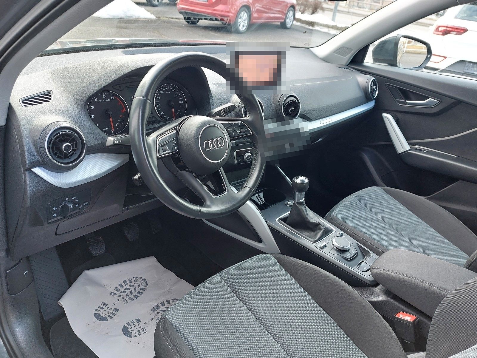Audi Q2 30 TFSI design  AHK/NAVI/LED/S-LINE foto 11