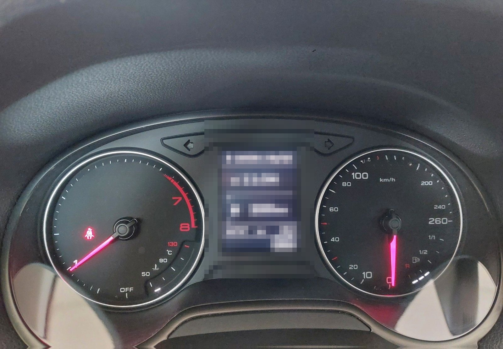 Audi Q2 30 TFSI design  AHK/NAVI/LED/S-LINE foto 9