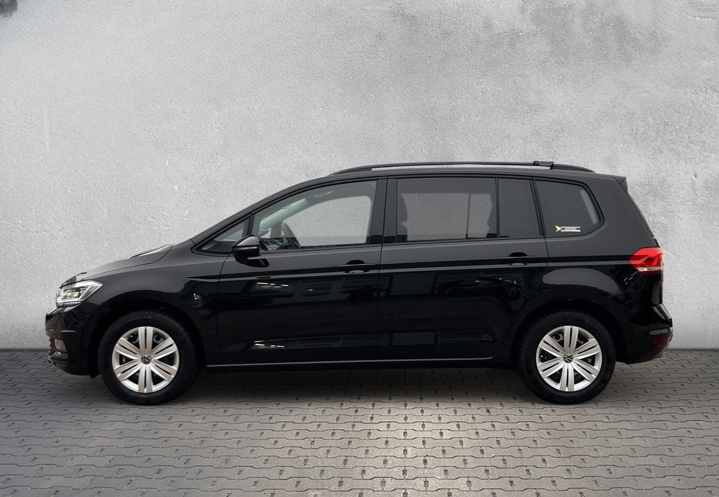 Volkswagen Touran TAXI / MIETWAGEN  schwarz metallic 2.0 TD foto 2