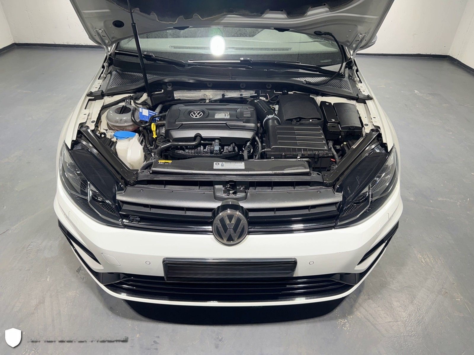 Volkswagen Golf VII 2.0 R 4Motion *LED*Leder*Navi*Schalter* foto 21