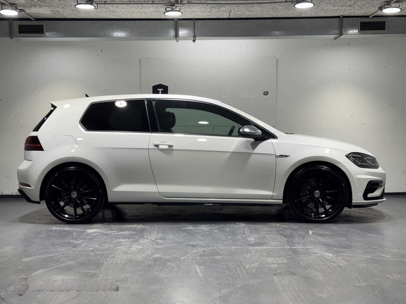 Volkswagen Golf VII 2.0 R 4Motion *LED*Leder*Navi*Schalter* foto 26