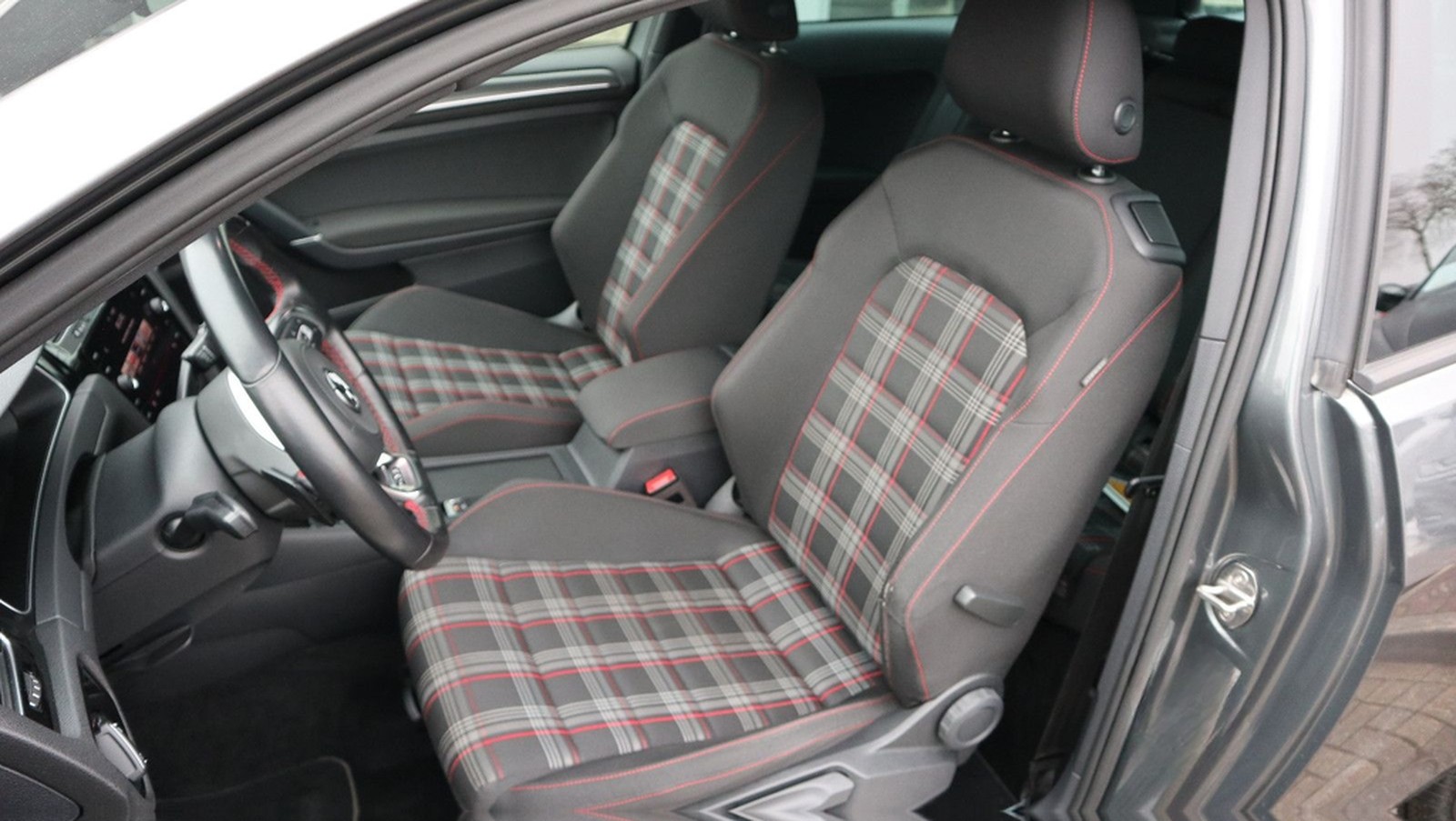 Volkswagen Golf VII Lim. GTI Performance BMT/Start-Stopp foto 21