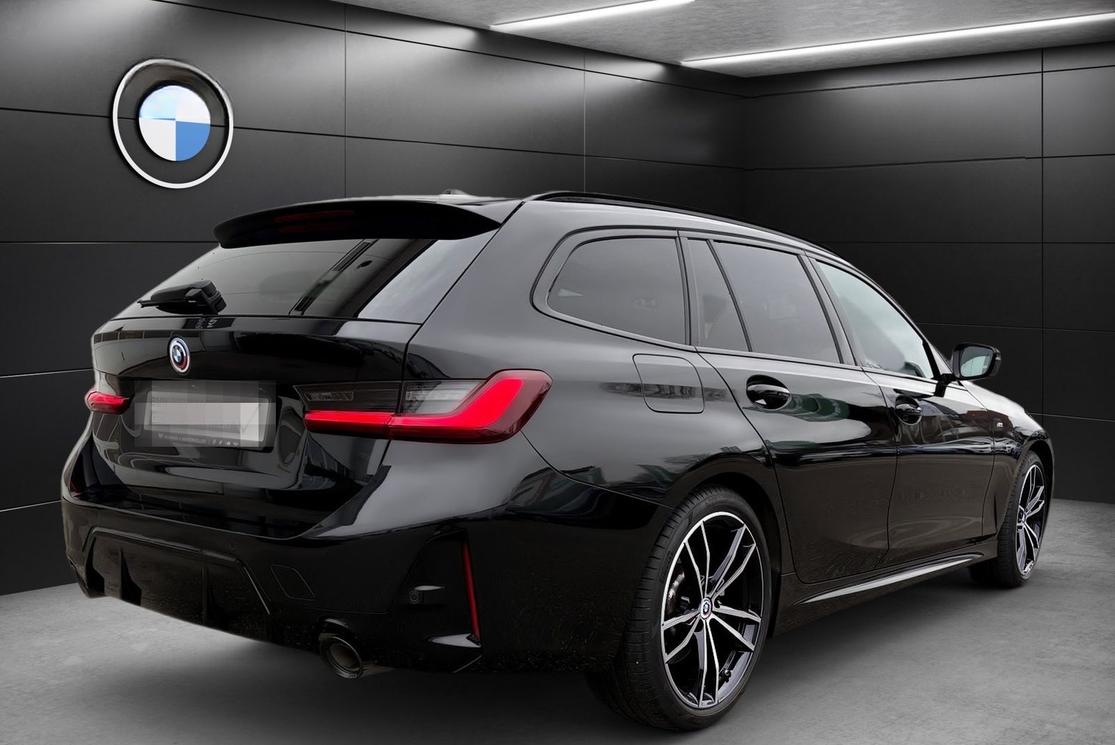 BMW 330i xDrive Touring M Sport DA Komfortzg HiFi LR foto 5