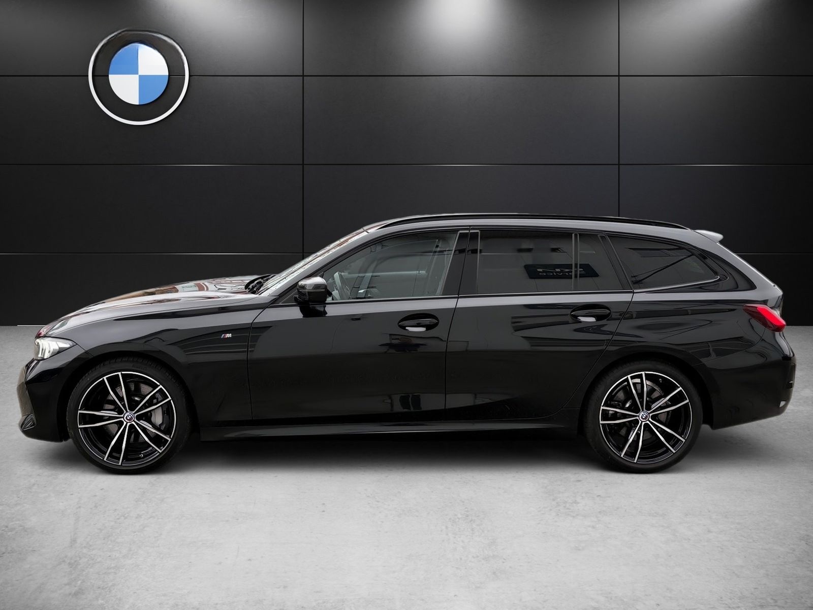 BMW 330i xDrive Touring M Sport DA Komfortzg HiFi LR foto 6
