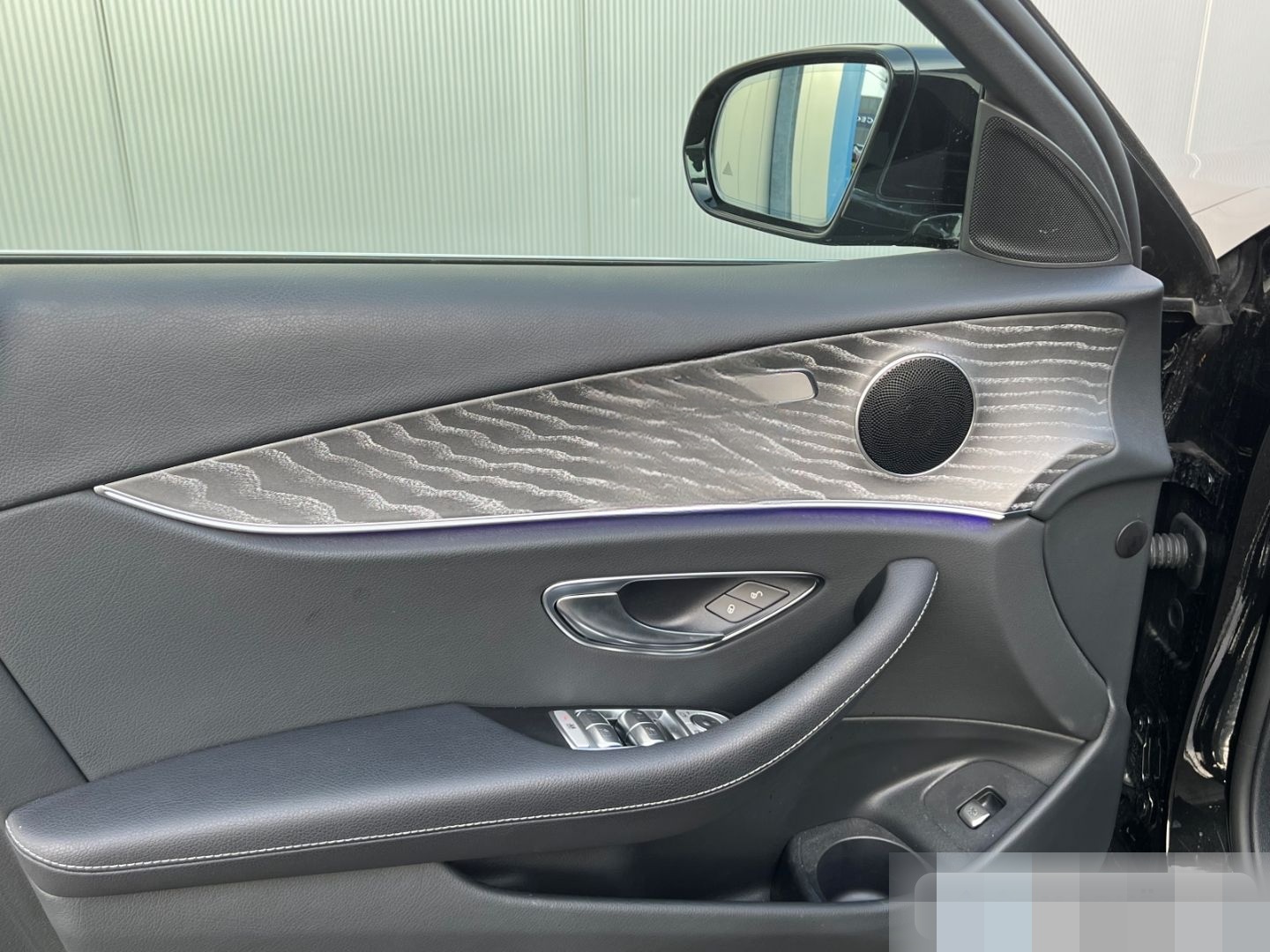 Mercedes-Benz E 400 d 4Matic ACC/360°/MBUX/Business/AHK/LED foto 15