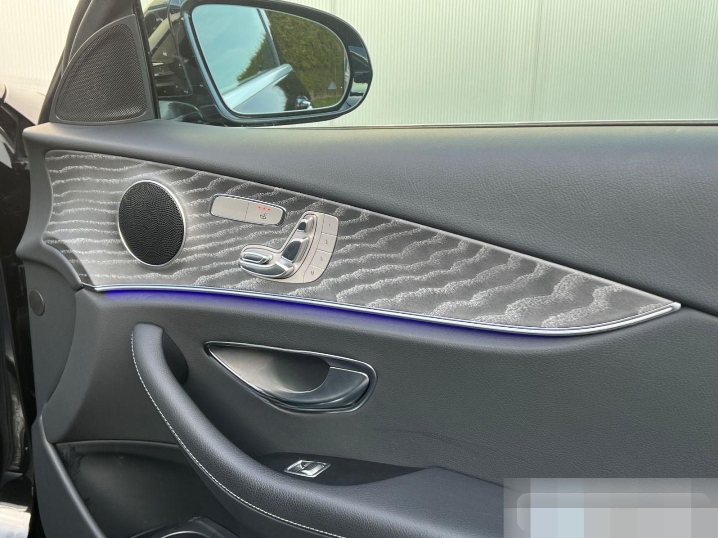 Mercedes-Benz E 400 d 4Matic ACC/360°/MBUX/Business/AHK/LED foto 19