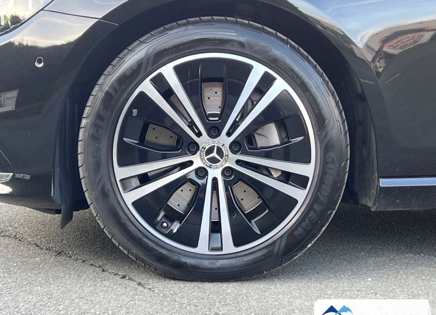 Mercedes-Benz E 400 d 4Matic ACC/360°/MBUX/Business/AHK/LED foto 20