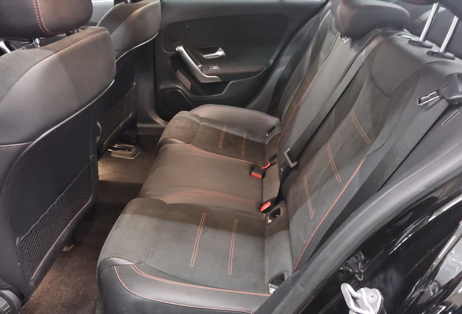 Mercedes-Benz A 250 Lim. e AMG-Line Navi LED Sound Kamera foto 13