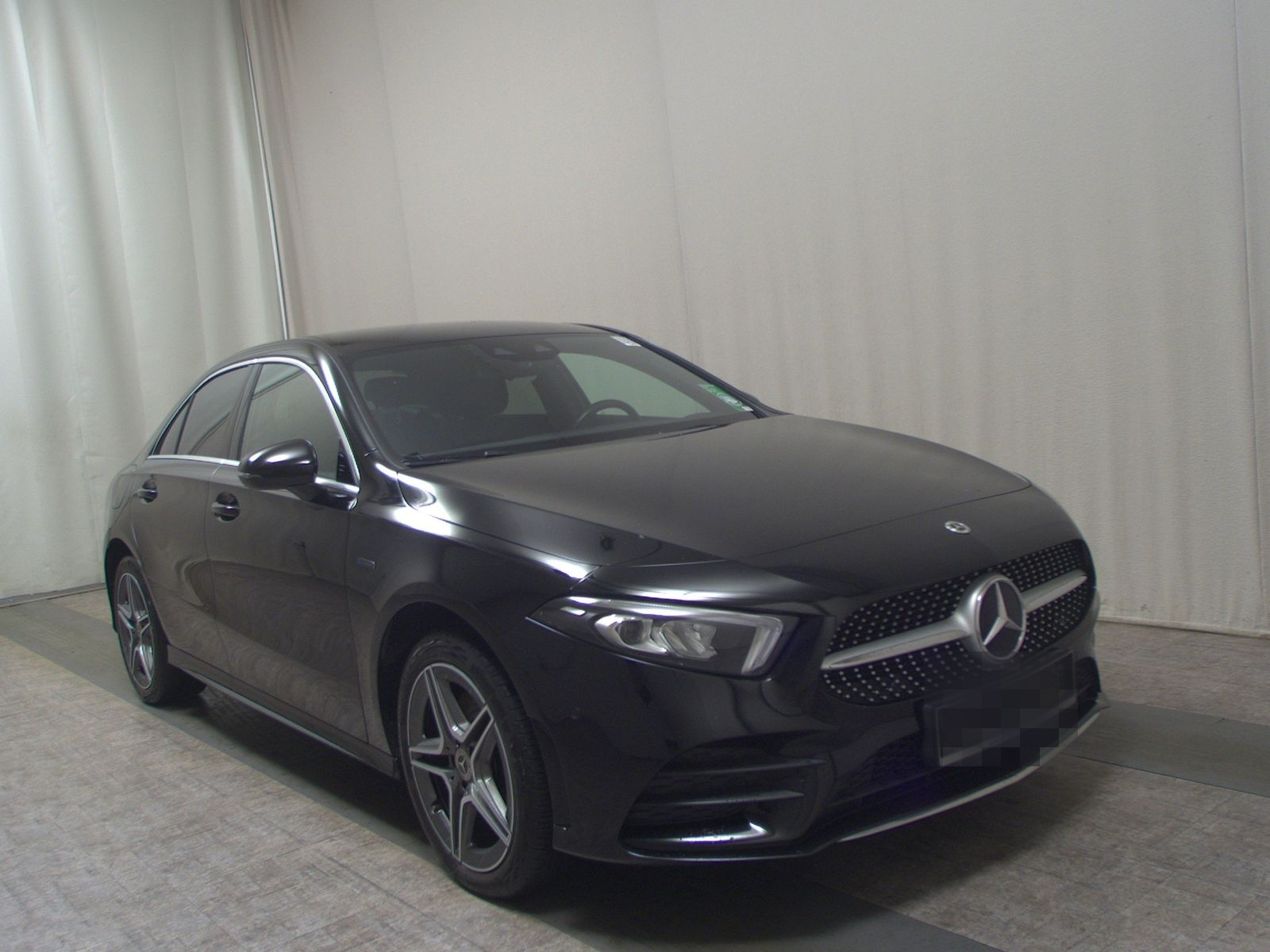 Mercedes-Benz A 250 Lim. e AMG-Line Navi LED Sound Kamera foto 3