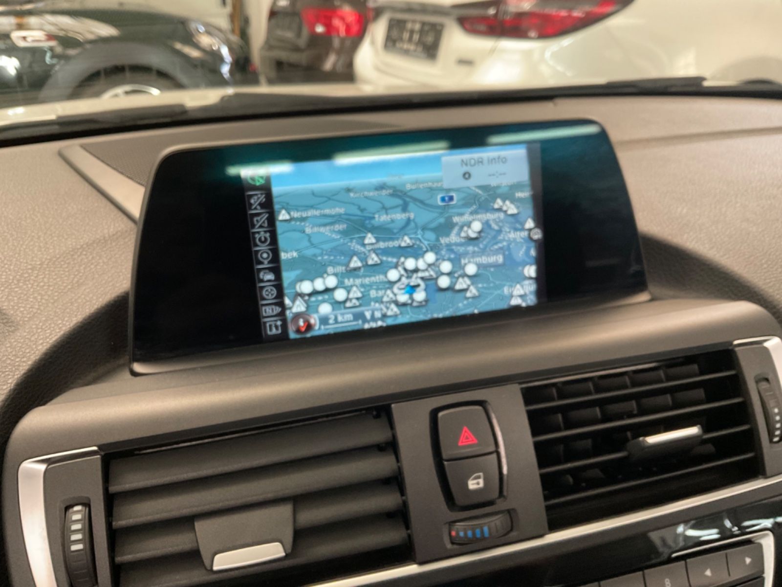 BMW 220 i Cabrio Aut. M Sport-Paket ,Xen,Navi,Leder foto 14