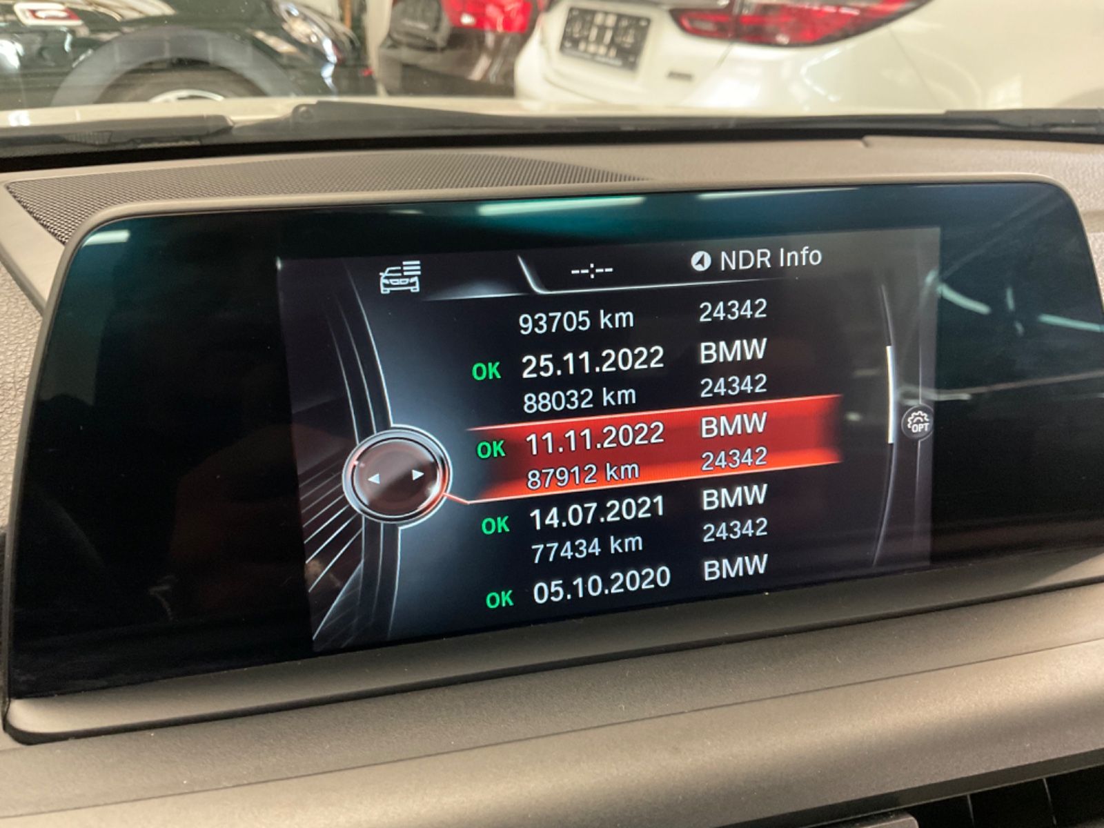 BMW 220 i Cabrio Aut. M Sport-Paket ,Xen,Navi,Leder foto 19