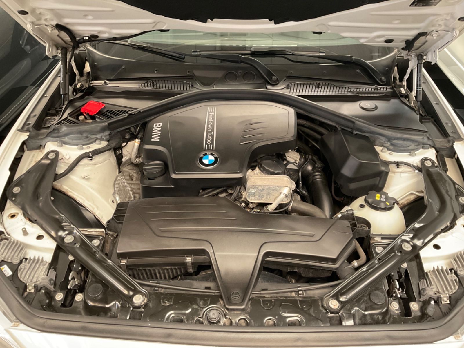BMW 220 i Cabrio Aut. M Sport-Paket ,Xen,Navi,Leder foto 21