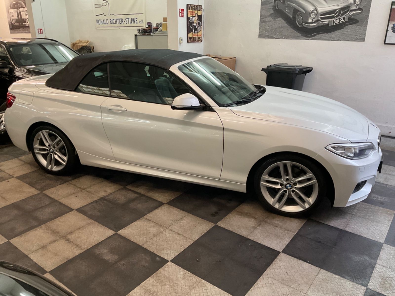 BMW 220 i Cabrio Aut. M Sport-Paket ,Xen,Navi,Leder foto 5