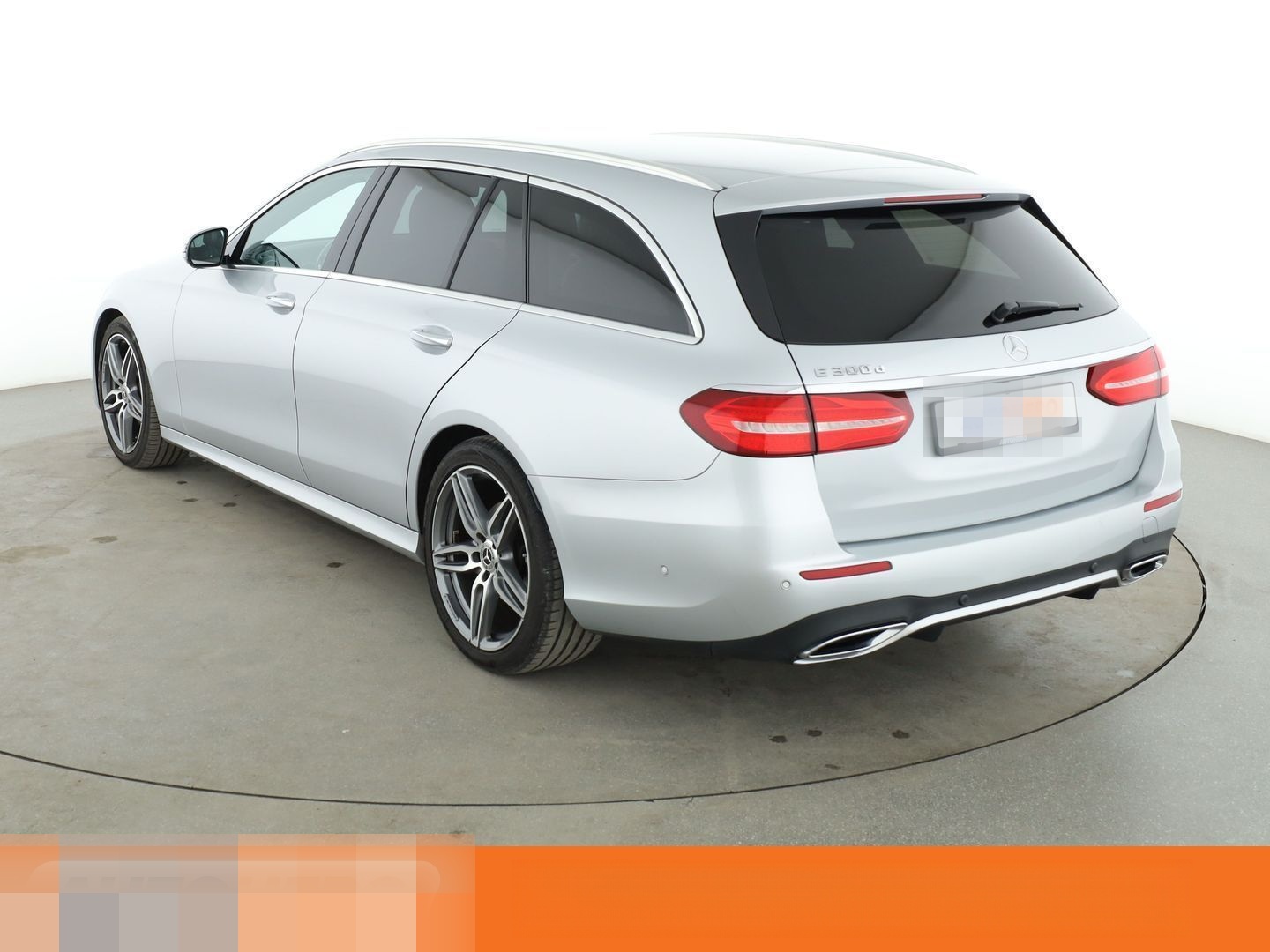 Mercedes-Benz E 300 d T AMG Line Aut.*NAVI*LED*ACC*PANO*360° foto 4