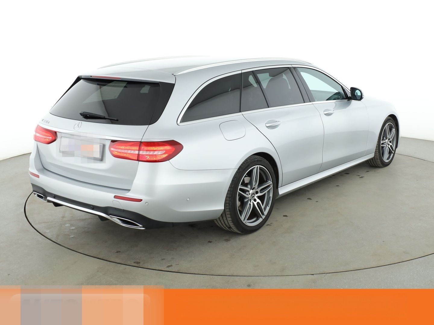 Mercedes-Benz E 300 d T AMG Line Aut.*NAVI*LED*ACC*PANO*360° foto 6