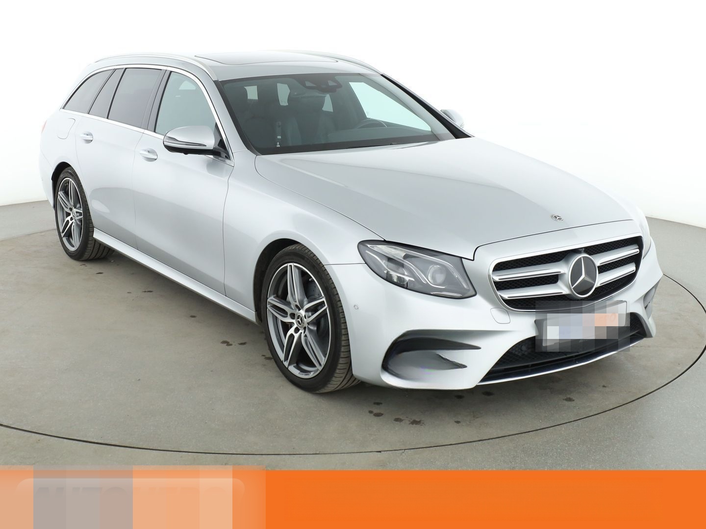 Mercedes-Benz E 300 d T AMG Line Aut.*NAVI*LED*ACC*PANO*360° foto 8