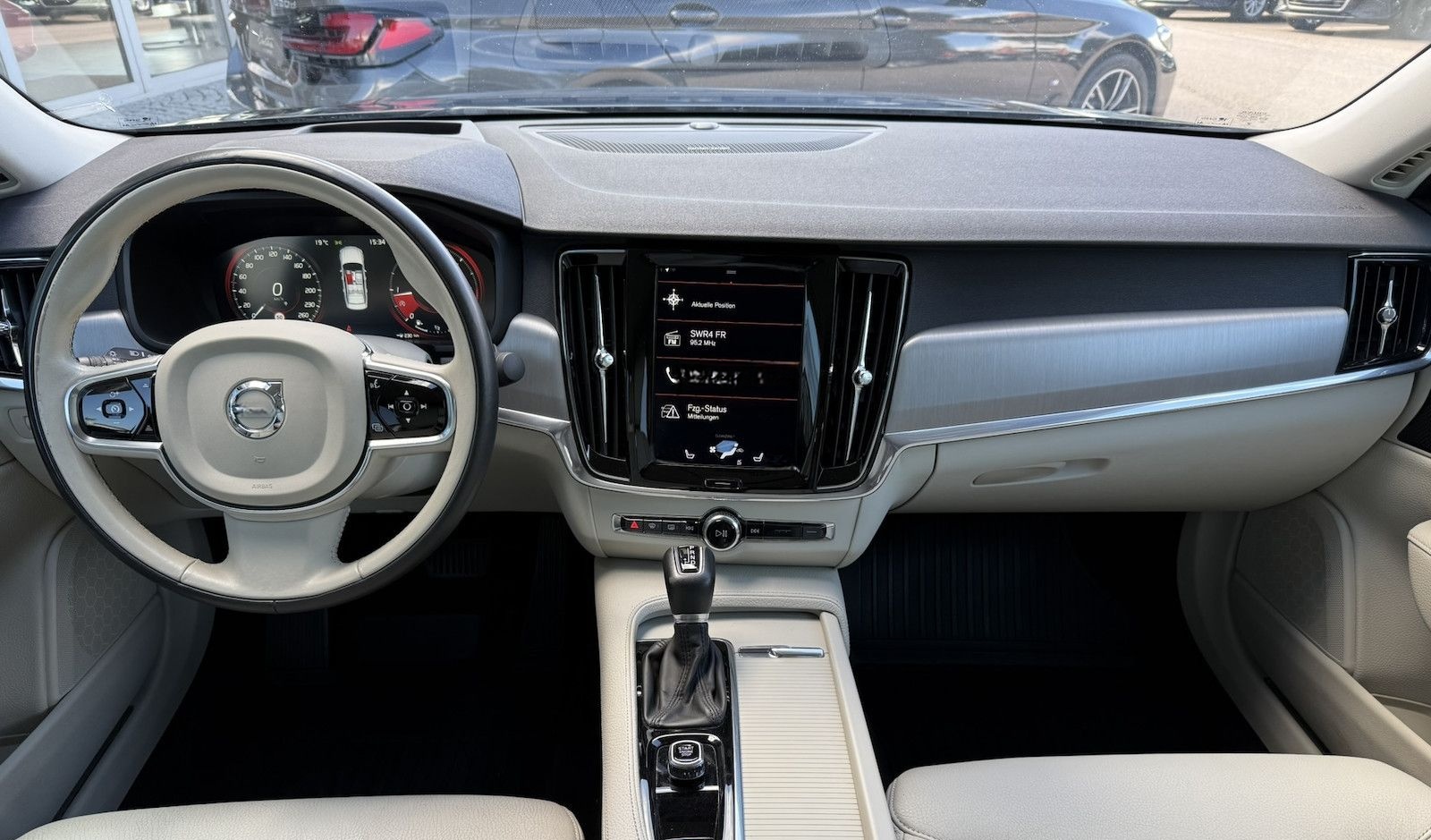 Volvo S90 MOMENTUM AWD/HEAD UP/BUSINESS.PRO/LEDER foto 11
