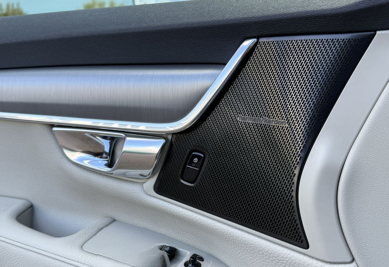 Volvo S90 MOMENTUM AWD/HEAD UP/BUSINESS.PRO/LEDER foto 15