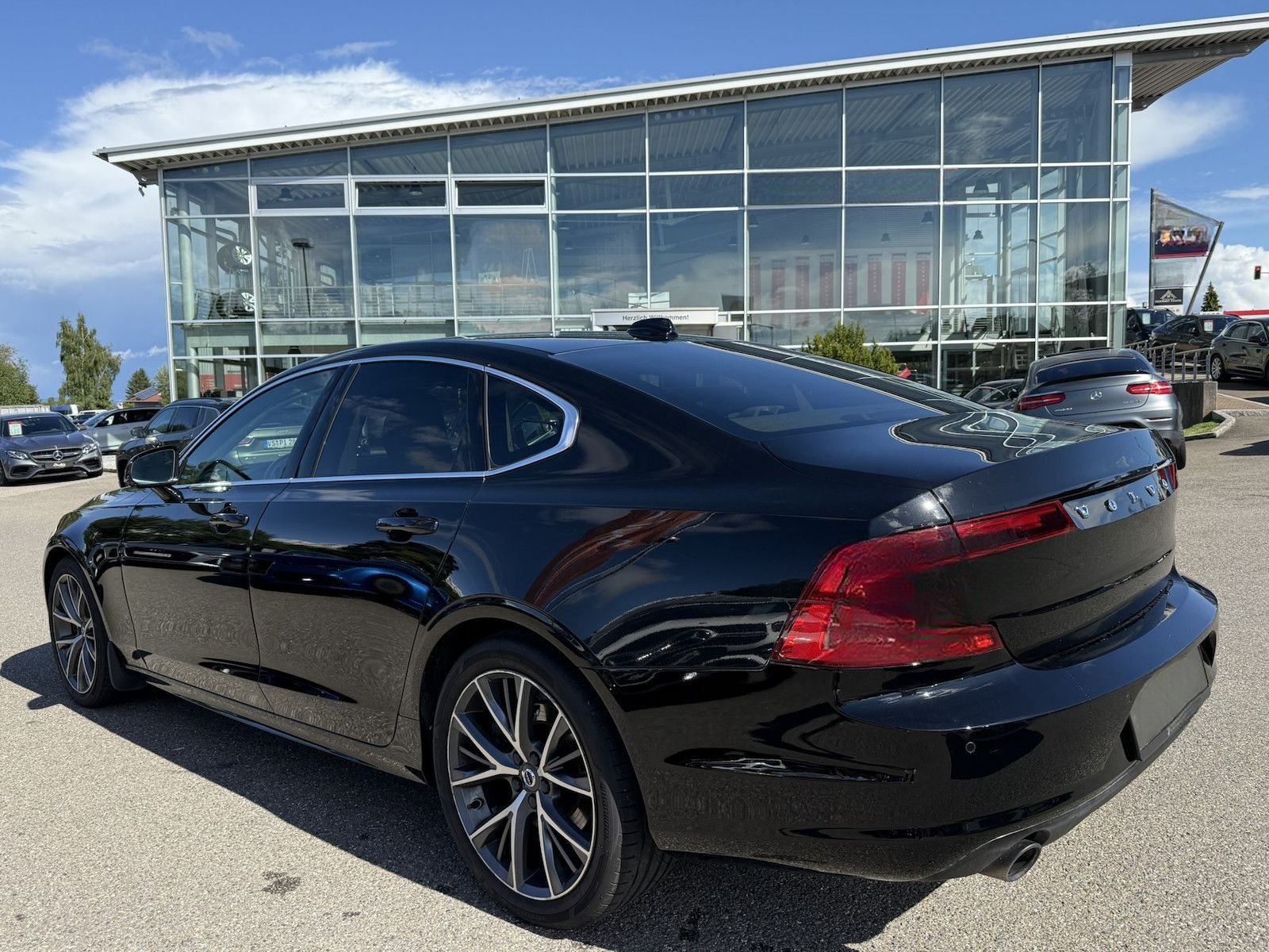 Volvo S90 MOMENTUM AWD/HEAD UP/BUSINESS.PRO/LEDER foto 3