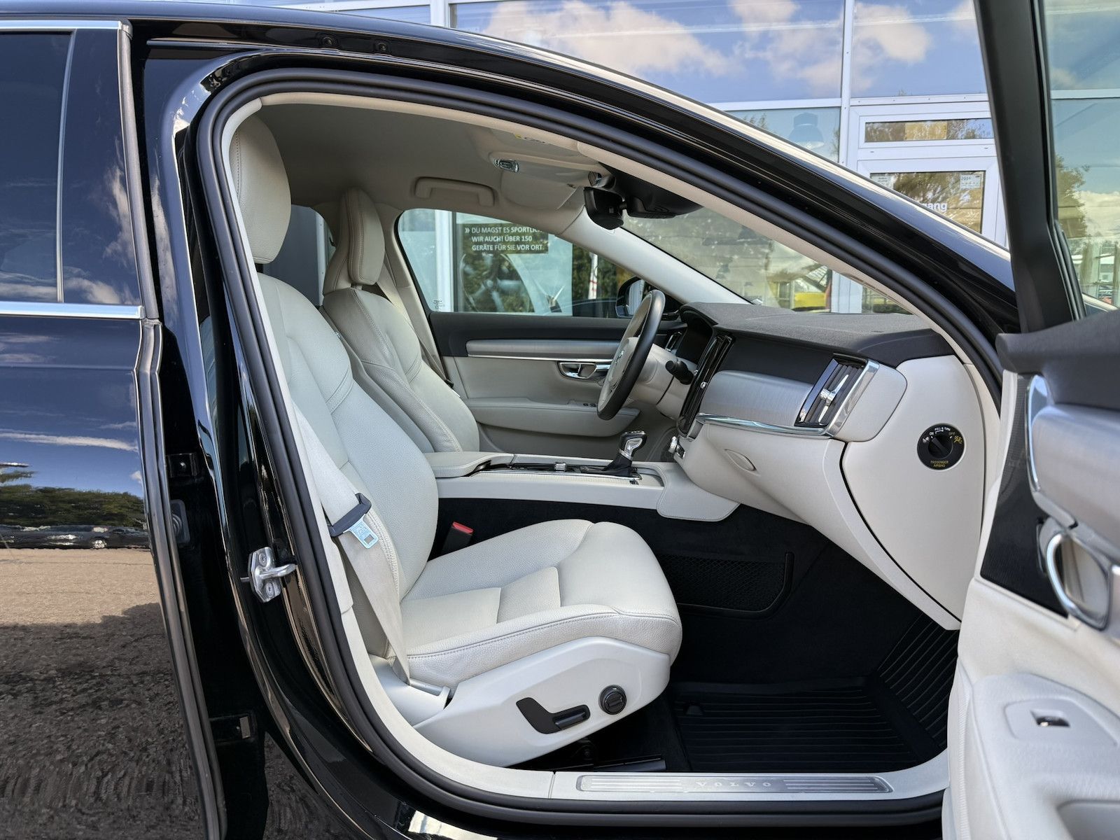 Volvo S90 MOMENTUM AWD/HEAD UP/BUSINESS.PRO/LEDER foto 8