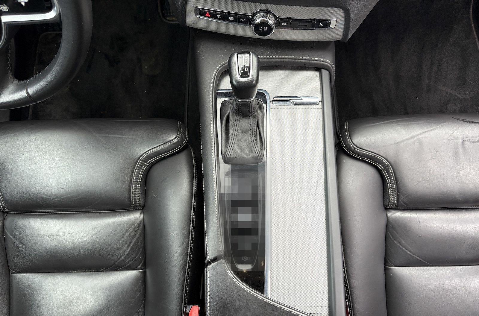 Volvo XC90 D5 AWD Inscription HEAD-UP/MEMORY/ATM-NEU foto 22