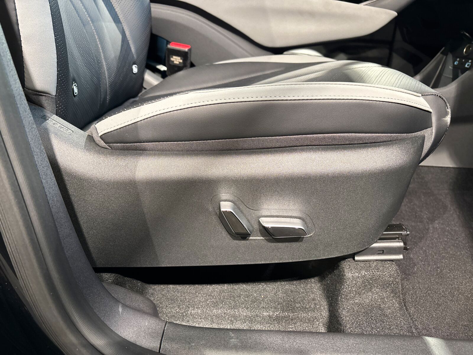 BYD Dolphin Surf Comfort LED*Navi*Apple Car*360°* foto 12