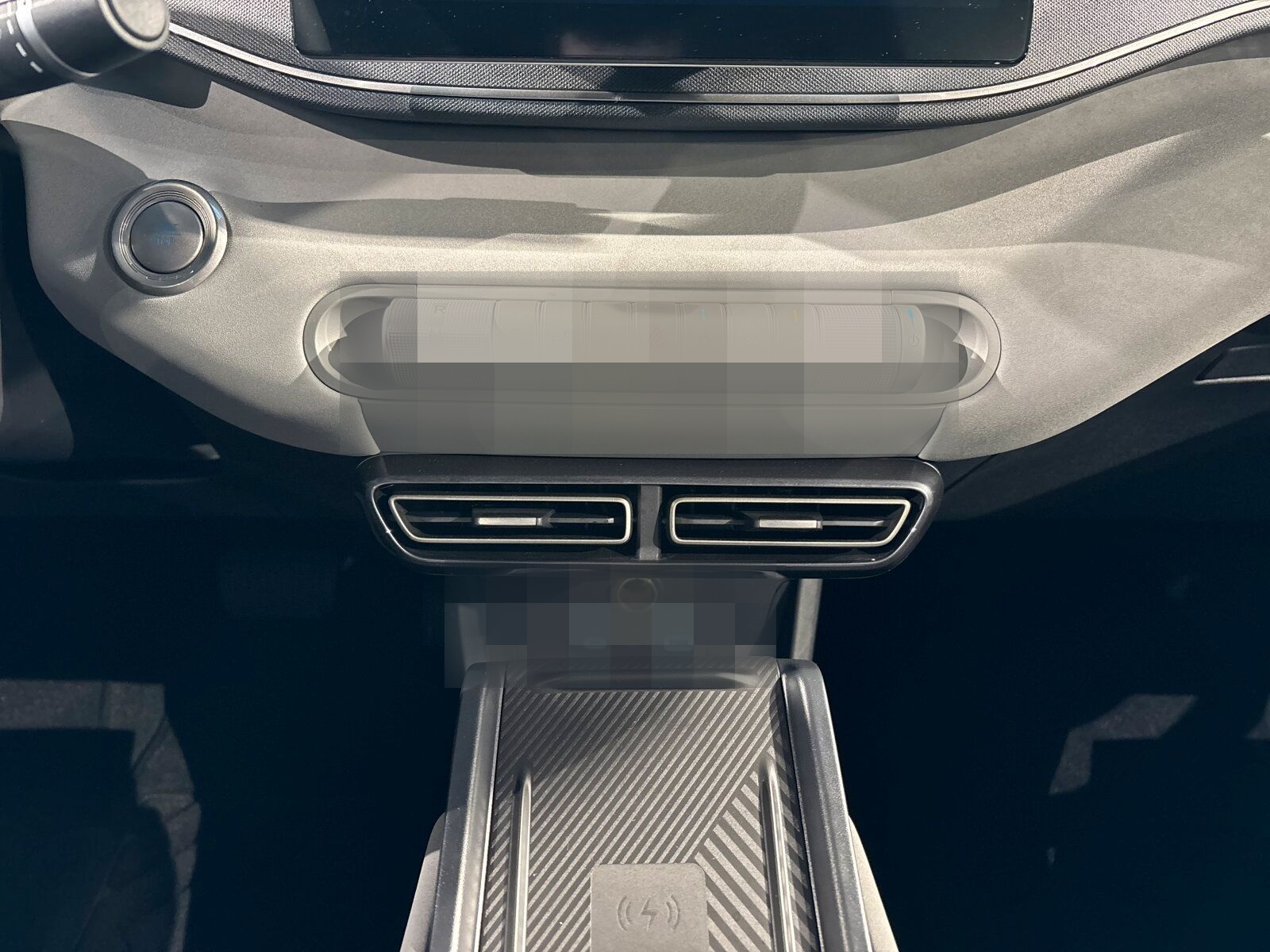 BYD Dolphin Surf Comfort LED*Navi*Apple Car*360°* foto 19