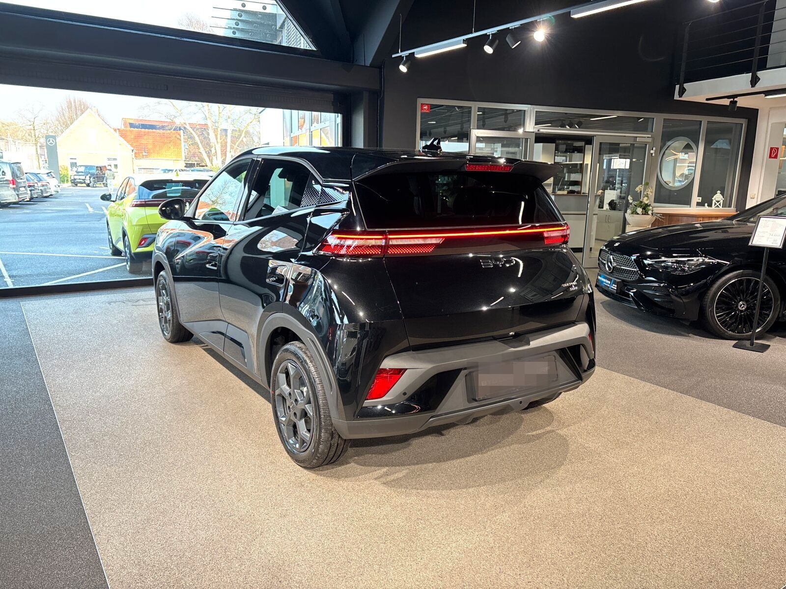 BYD Dolphin Surf Comfort LED*Navi*Apple Car*360°* foto 3