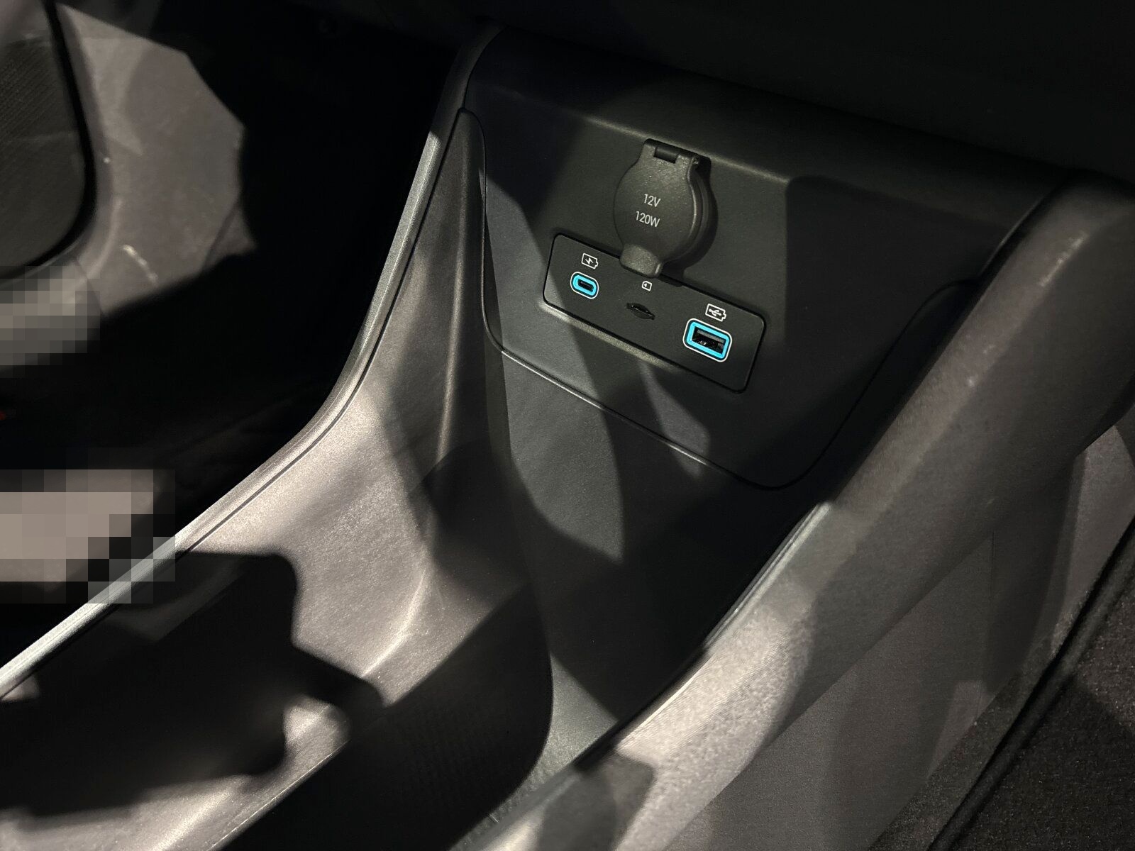 BYD Dolphin Surf Comfort LED*Navi*Apple Car*360°* foto 21