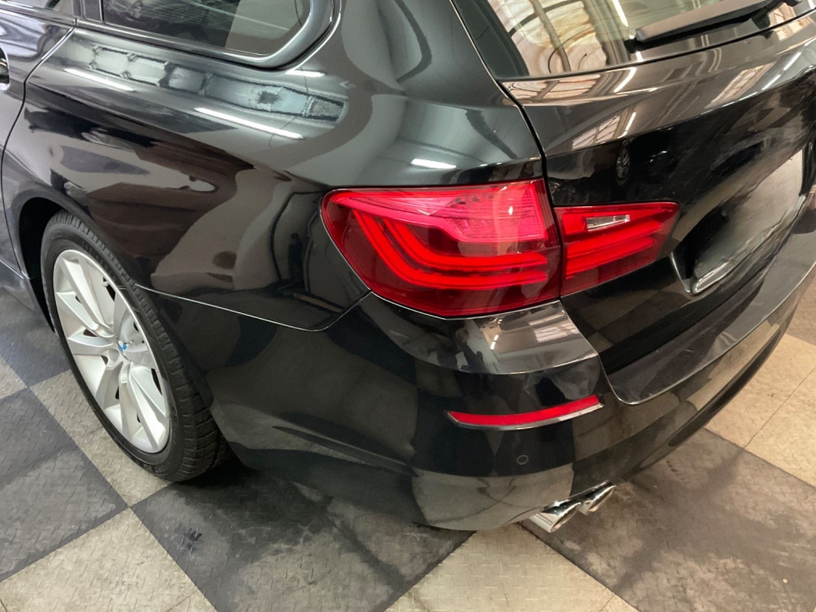 BMW 530da Touring ,Pano,LED,Nav,Leder foto 11