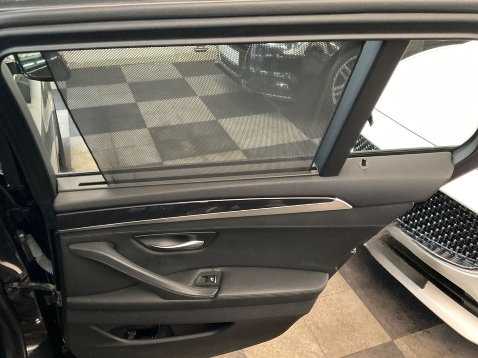 BMW 530da Touring ,Pano,LED,Nav,Leder foto 24