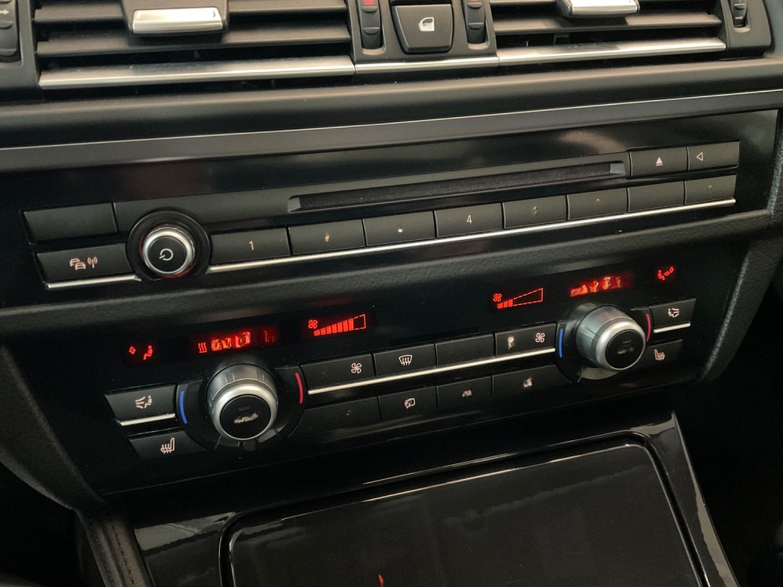 BMW 530da Touring ,Pano,LED,Nav,Leder foto 48